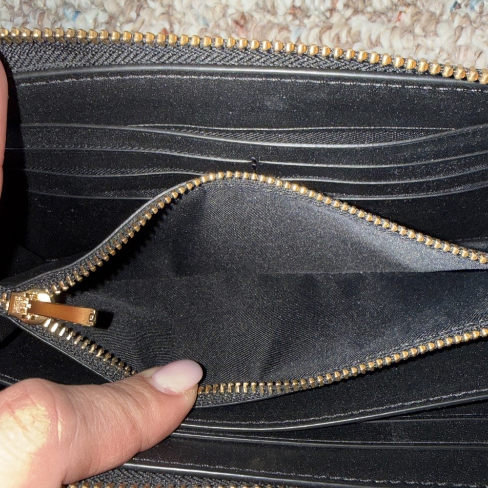 Coach Black‎ Pebble Leather Gold Zip Around Wallet And Wrist Strap C4451 - Picture 7 of 11